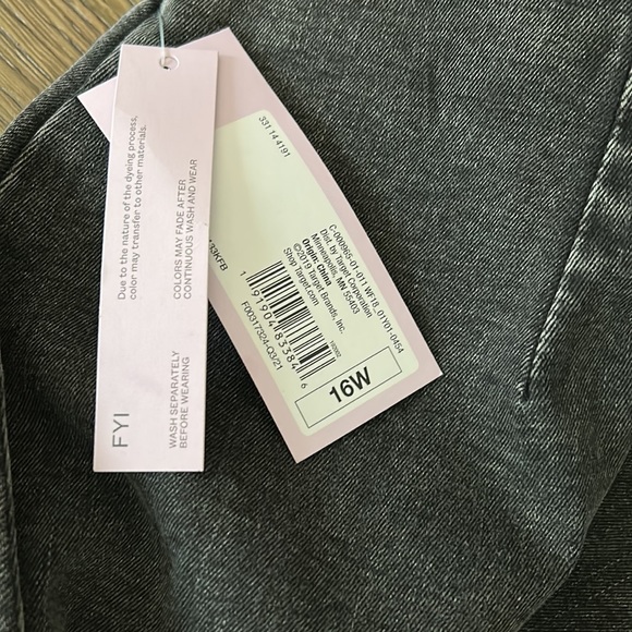 Denim skirt - Picture 2 of 2